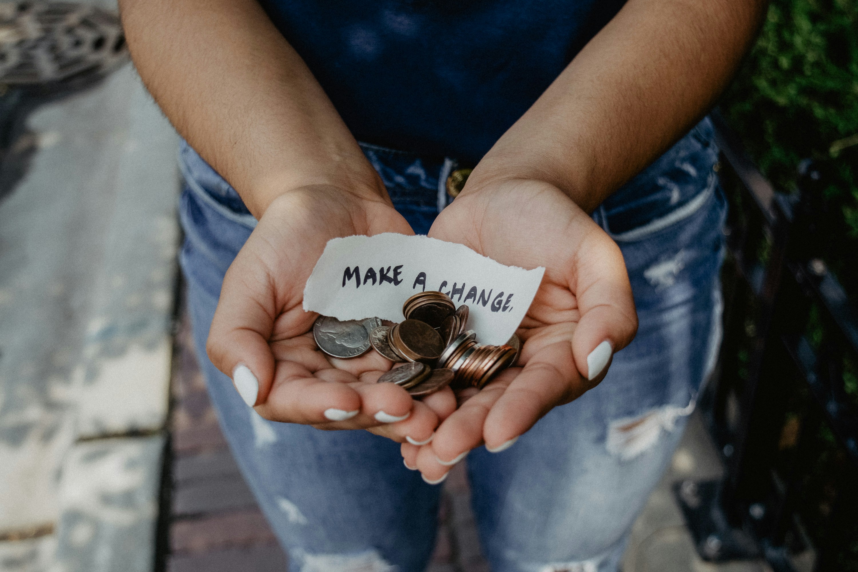 Charitable Giving Tax Benefits for Minnesota Donors: 2025-2026 Guide